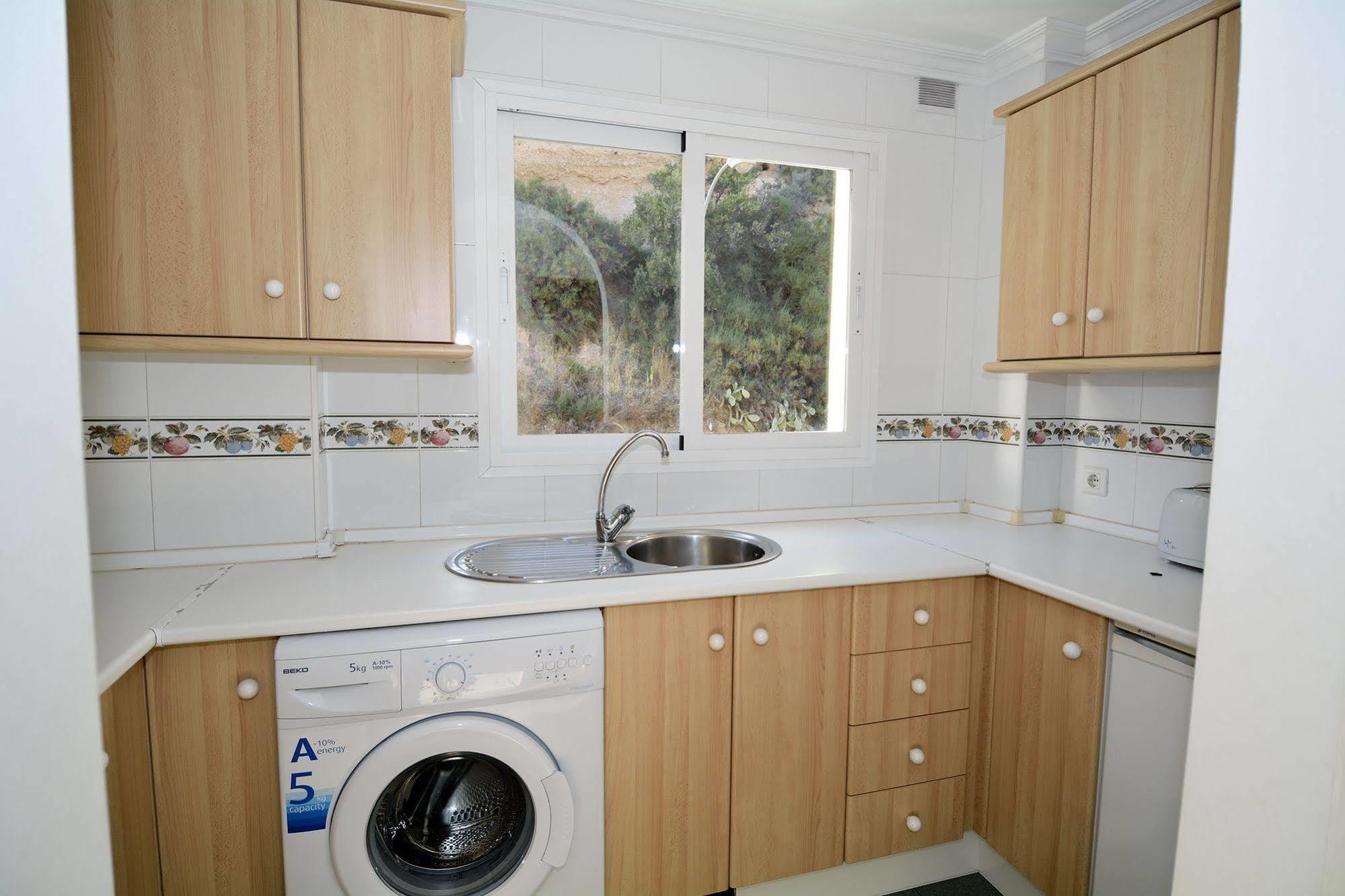 Apartamentos Hc Burriana Playa Nerja Exteriör bild